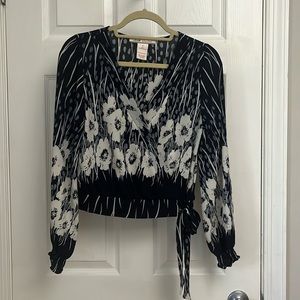 Flying tomato navy faux wrap blouse S